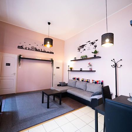 Better Than Home Apartment Будапеща Екстериор снимка