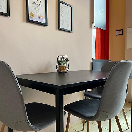 Better Than Home Apartment Будапеща Екстериор снимка