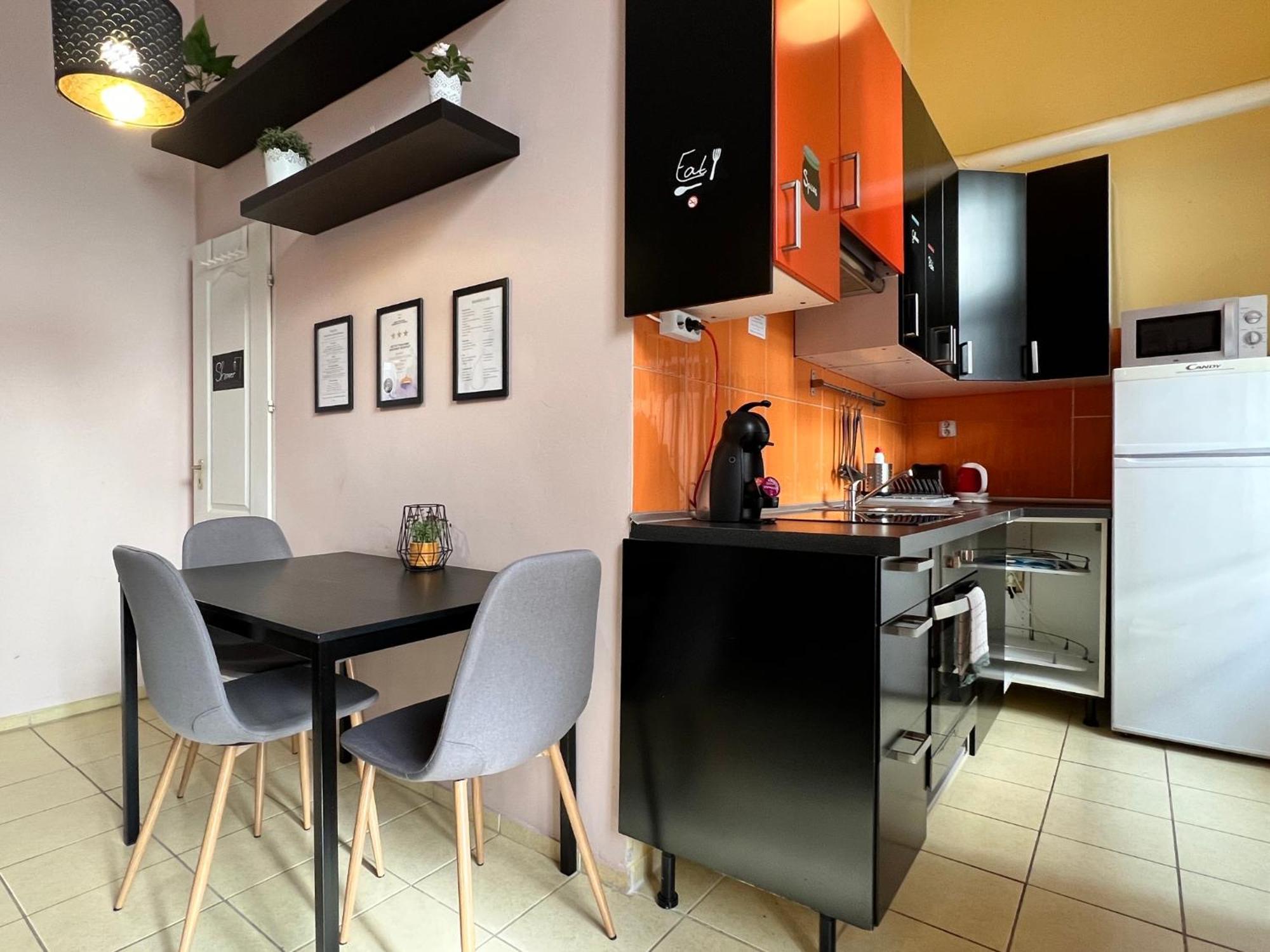 Better Than Home Apartment Будапеща Екстериор снимка